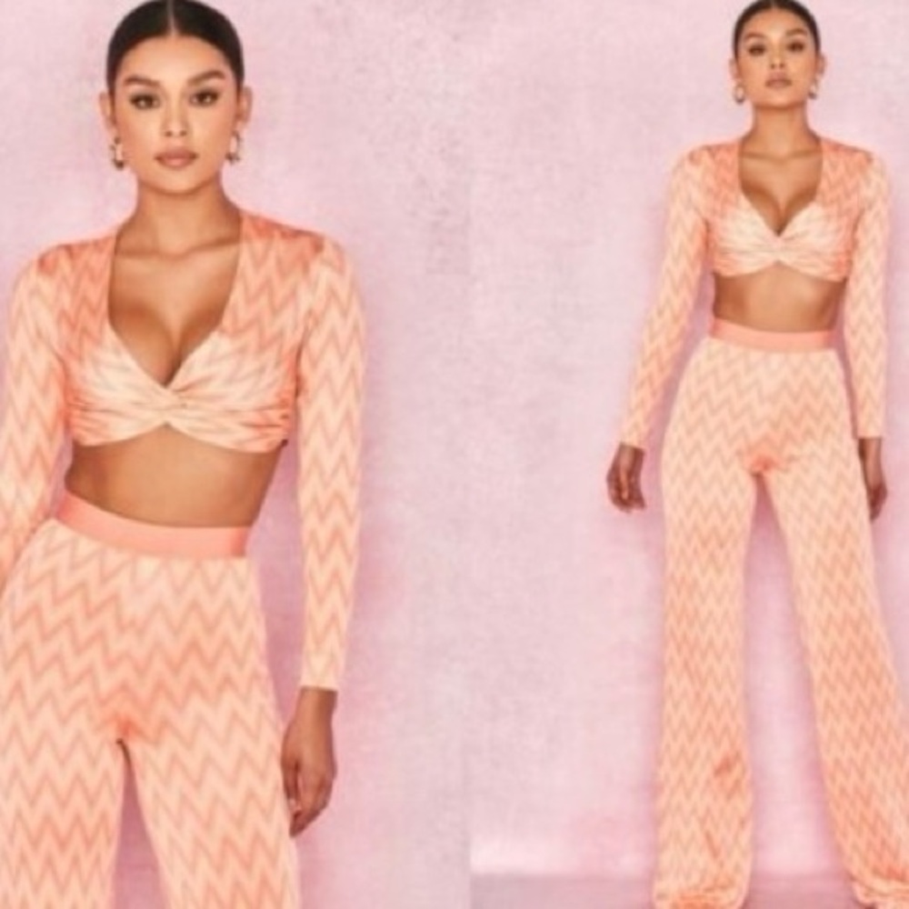 House of CB Bertille ZigZag Peach Long Sleeve Crop Top Small